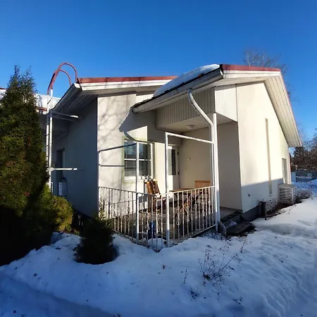 Semi-detached House With Sauna Apartmán Hyvinkää