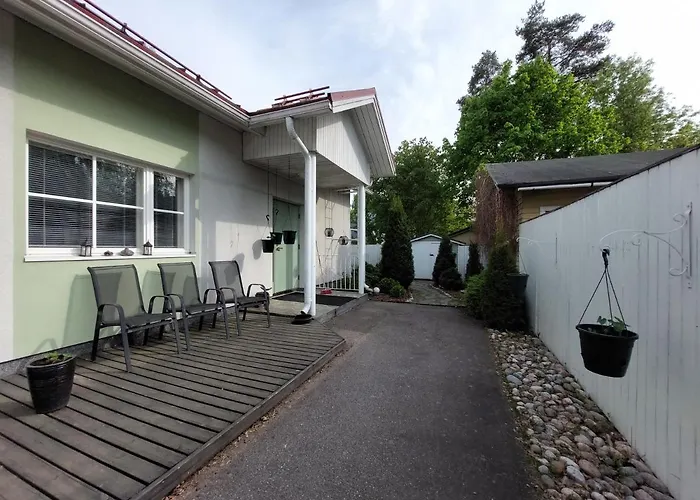 Semi-detached House With Sauna Lägenhet